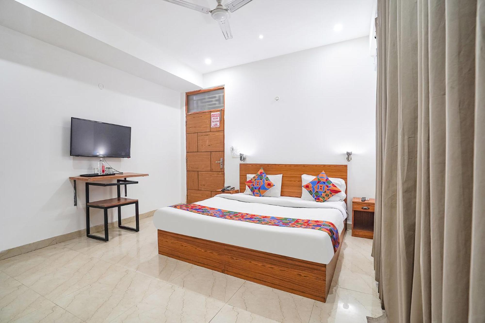 Fabhotel Prime Residency New Delhi Exterior photo